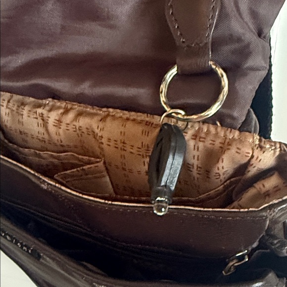 TRAVELON Men's Black Faux Leather Sling Bag - Picture 8 of 11